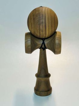 holzspielzeug-kendama-walnuss