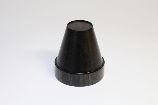 stapelbarer-becher-holz-schwarz