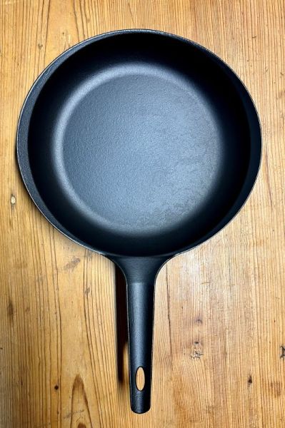 Gusseisen-Pfanne 24 cm Durchmesser