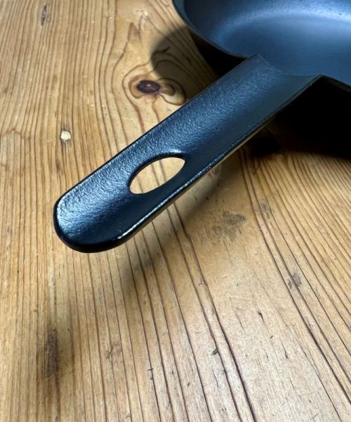 Gusseisen-Pfanne 24 cm Durchmesser