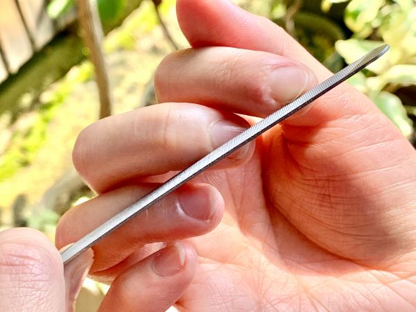 Runde Profi Nagelfeile, silber matt