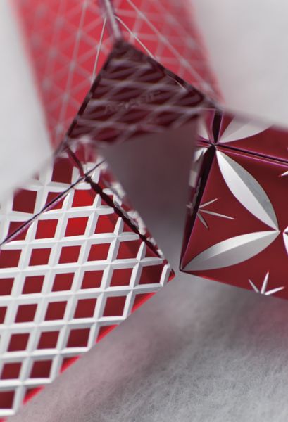 Briefbeschwerer Edo Kiriko Yarai Rot