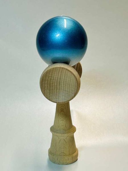 holzspielzeug-kendama-blaumetallic