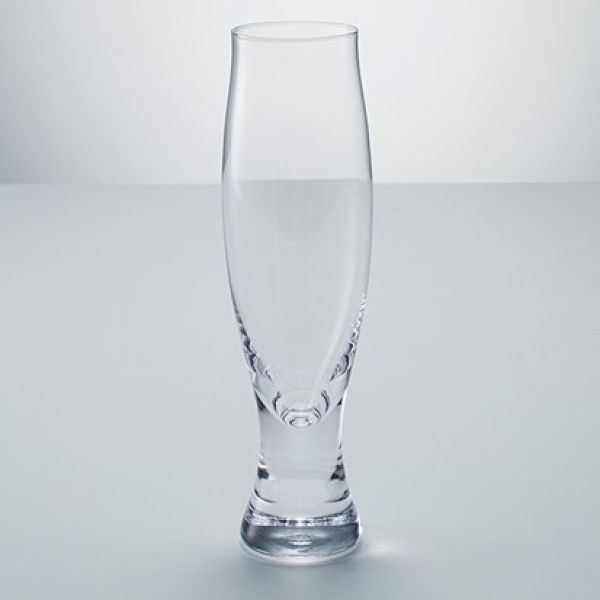 stilvolles-champagner-glas
