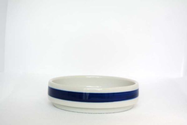teetasse-mit-deckel-porzellan