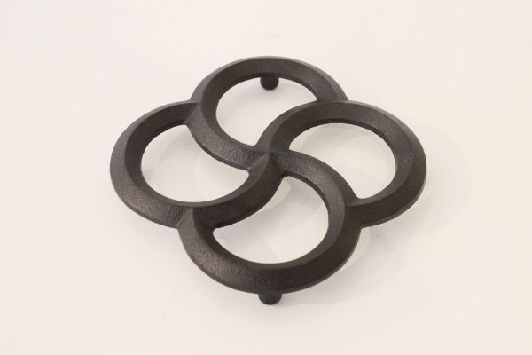 Gusseisen Untersetzer 4 Ringe